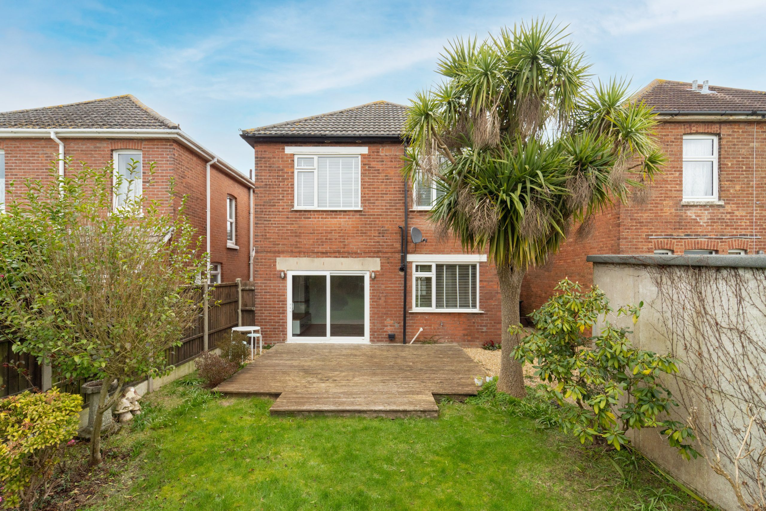 3 Bed Detached House With Garage & Sunny Garden. Ensbury Park Road, Bournemouth BH9